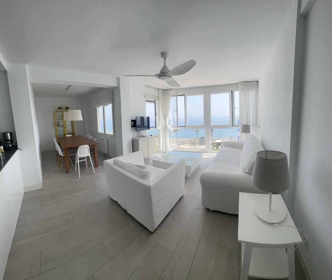 Piso A 50 M Del Mar - Mejores Vistas De Torre Del Mar Exterior foto